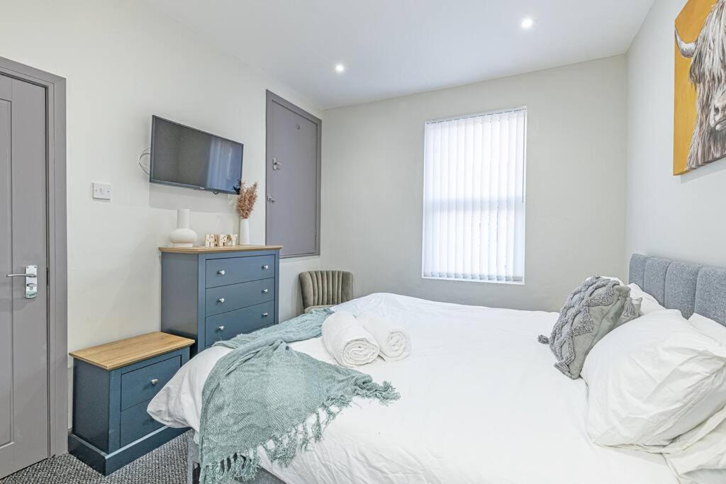 3 Bedroom Holiday House リヴァプール エクステリア 写真